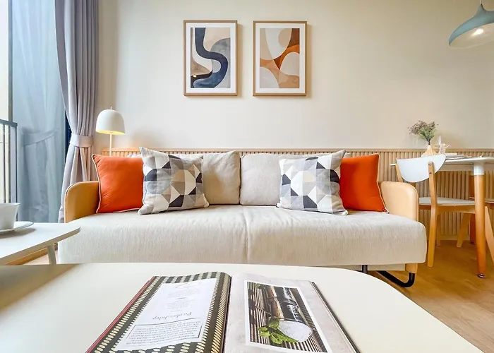 Holiday home Asoke Luxury High Rise - Steps To Bts And Mrt - Wifi *